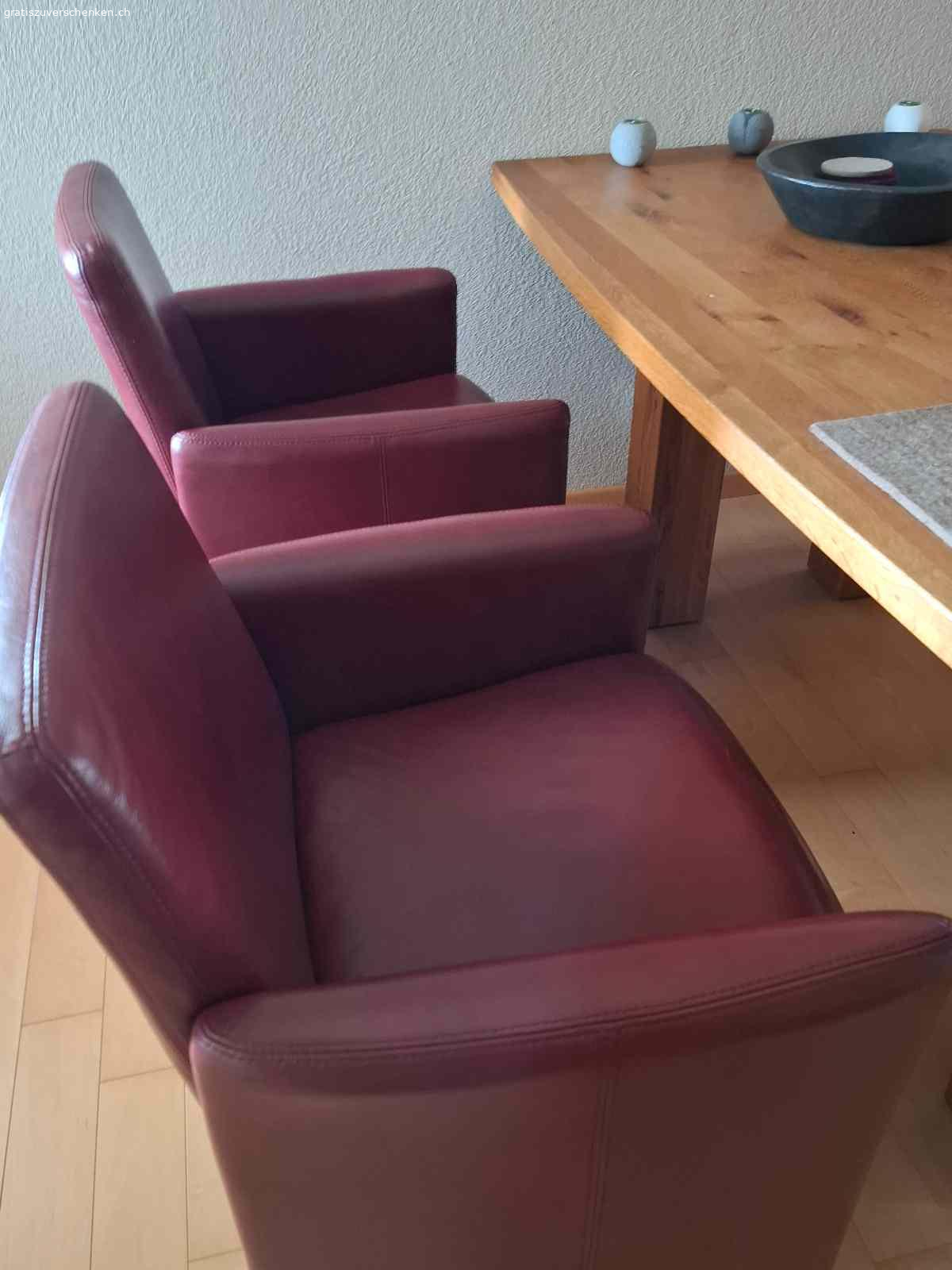 2 Stück Longlife Leder Sessel. Willi Schillig Longlife Leder Sessel violett/aubergine, leichte Gebrauchtspuren zu verschenken.
-Nur an Selbstabholer -