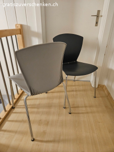 2 Stühle