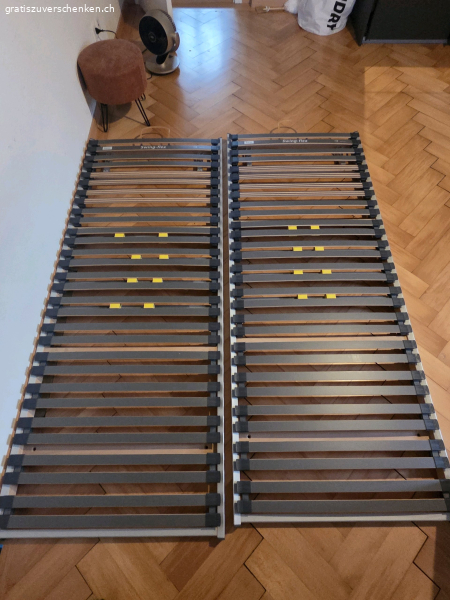 2x Lattwnrost und 2x Matratze 80x200