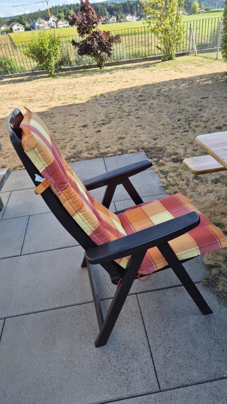 3 Stk Kettler Gartenstühle. Mit Kissen