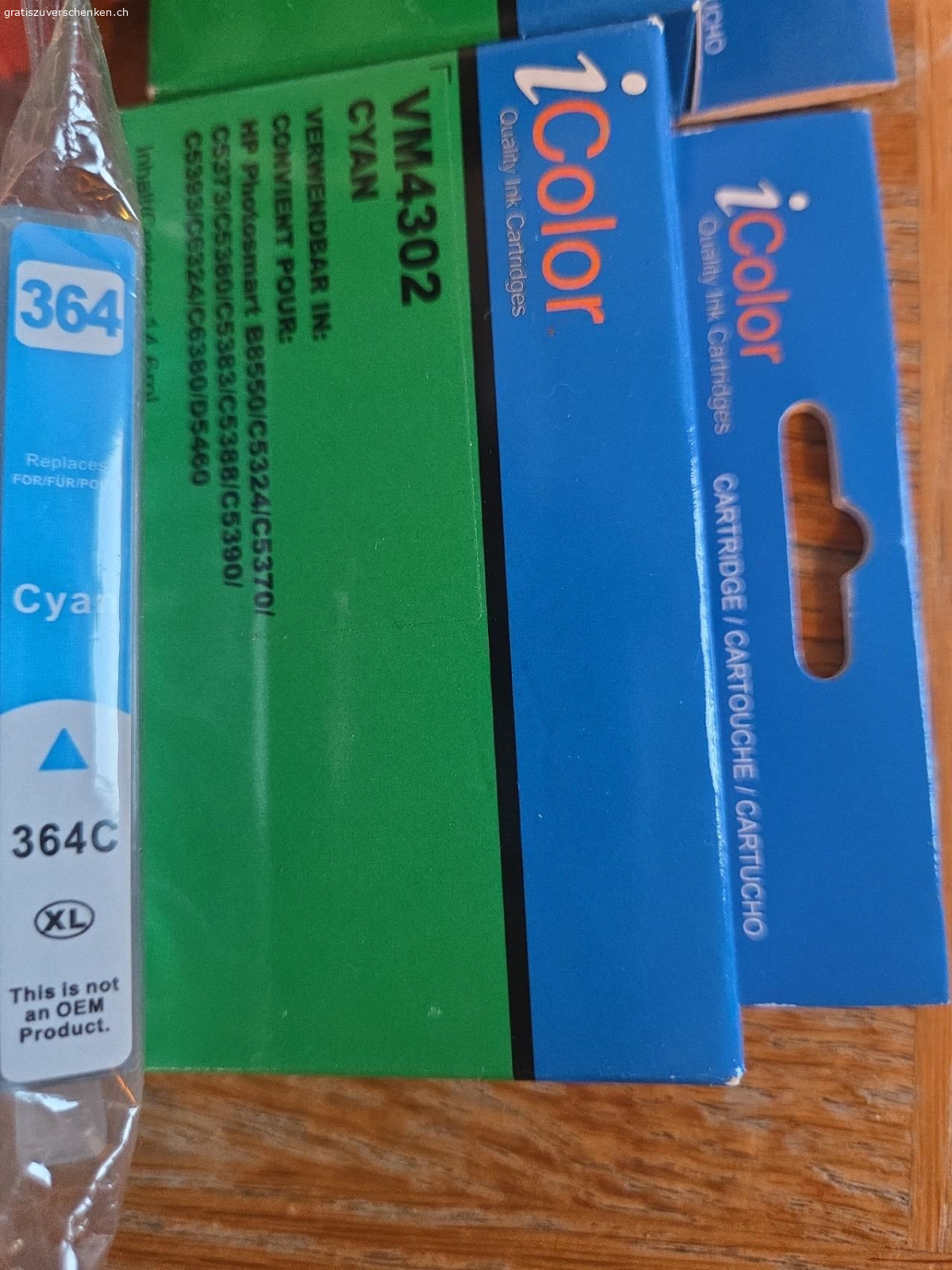 364. Unser Drucker ist futsch.
Kann jemand noch HP 364 Tintenpatronen (2y yellow, 2x Cyan, 3x Magenta) brauchen?
Originale und Nachahmer. Die einen haben ein Ablaufdatum und sind dann auch abgelaufen. Habe nie auf Datum geschaut, da ich immer einfach grosszügig auf Vorrat gekauft hab.
Für 3.40 Porto kann es auch versendet werden. Twint vorhanden