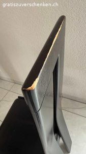 6 Stühle gratis - Selbstabholung in Lyss. Zustand gebraucht, Gebrauchsspuren beim Holz und Leder, Stabilität sehr gut

Muss abgeholt werden.

Anzahl 6
Material	       Leder
Lederart	       Echtleder
Farbe	               schwarz
Stilart	              Classic
Montageart   montiert
Material Füsse Holz
Meterial Lehne Holz
Farbe Füsse     schwarz
Farbe Lehne     schwarz
Breite (cm)	 44.4
Tiefe (cm)          46
Höhe (cm)         108