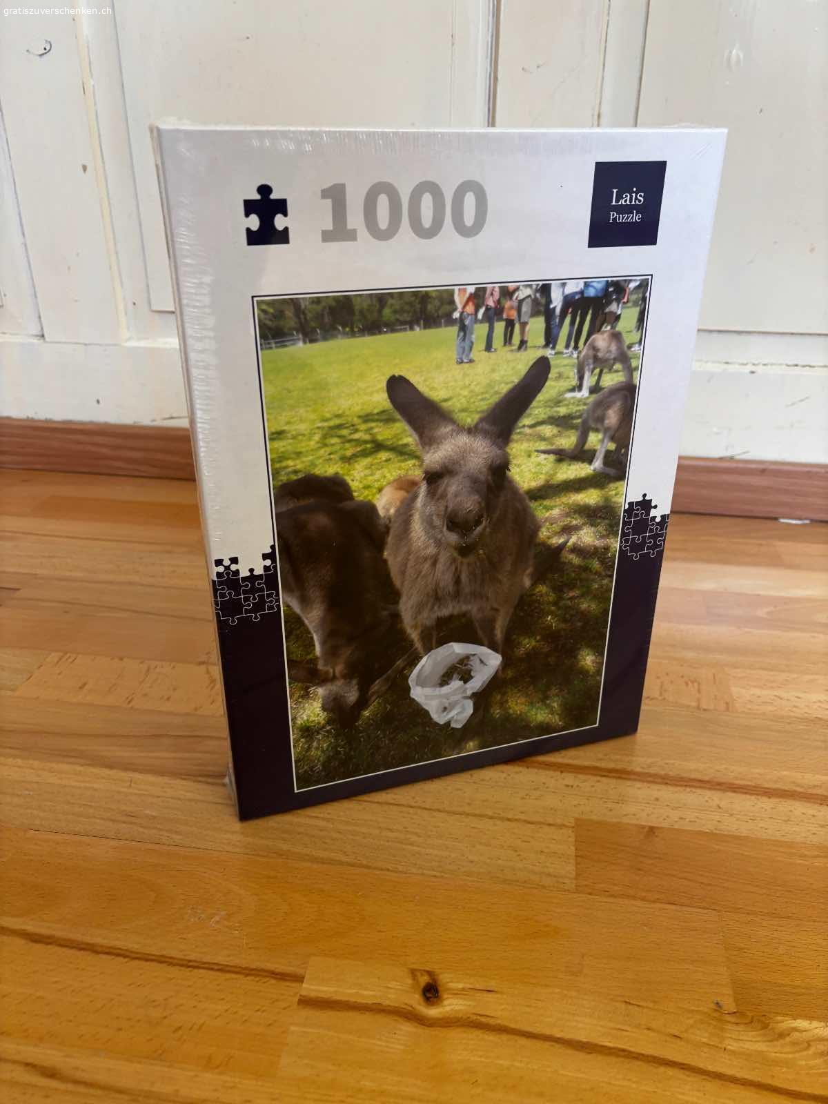 Diverses abzuholen in Wohlen. Nach dem ausräumen diverser Räume gibt es einige Dinge zu verschenken.

Werden bei der Veranda am Wohnort deponiert und können per sofort abgeholt werden :)

Das Puzzle ist noch originalverpackt und verschlossen. Beim Holzständer handelt es sich um ein CD Halter- welcher aber auch umfunktioniert werden kann.