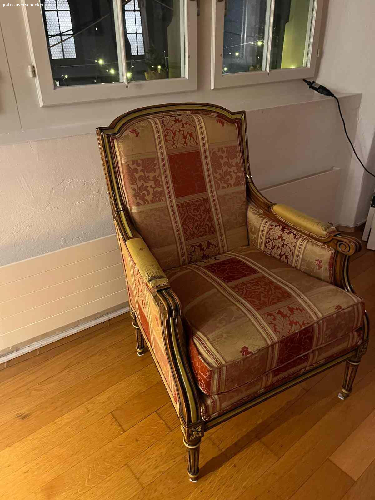 Elegantes Antike Mbel Zu Verschenken Fotos