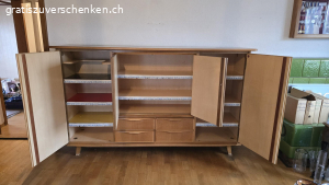 antikes Buffet. antikes Buffet, Grösse siehe Bild.