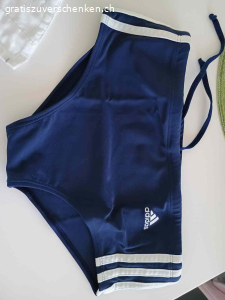Badehose Adidas. Badehose Adidas
Nur 2 mal getragen