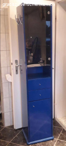 Badezimmerschrank zu verschenken. Badezimmerschrank zu verschenken