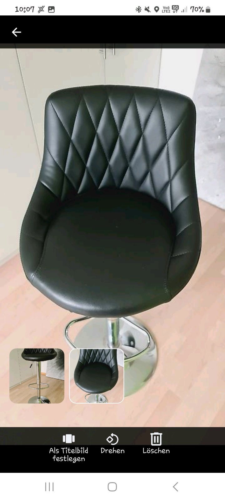 Barhocker. neuwertiger,selten gebrauchter Barhocker.
- höhenverstellbar
- NR Haushalt