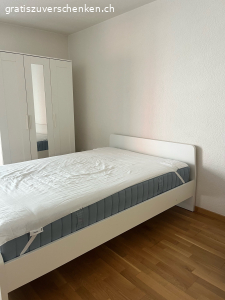 Bett zu VERSCHENKEN