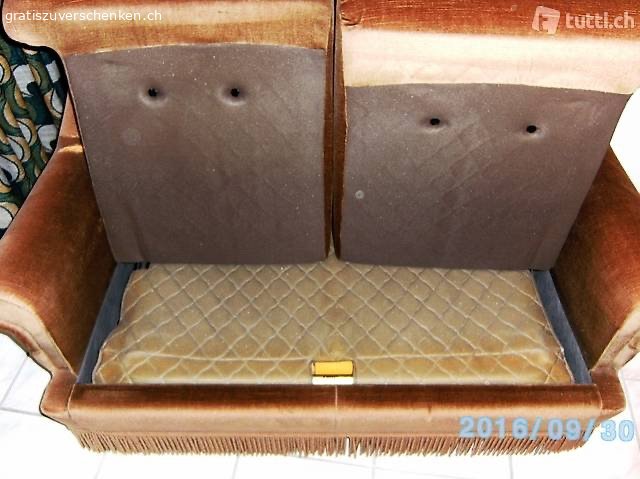 Bettsofa. Dieses Bettsofa ist wenig gebraucht. Muss abgeholt werden.