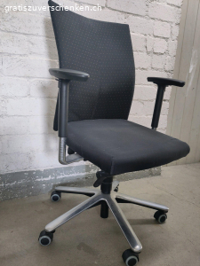 Bürostuhl. Gut erhaltener, komfortabler ergonomischer Bürostuhl
