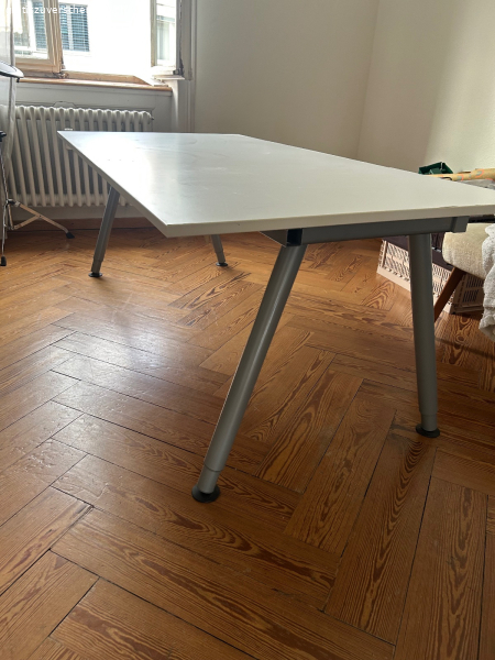 Bürotisch Höhenverstellbar