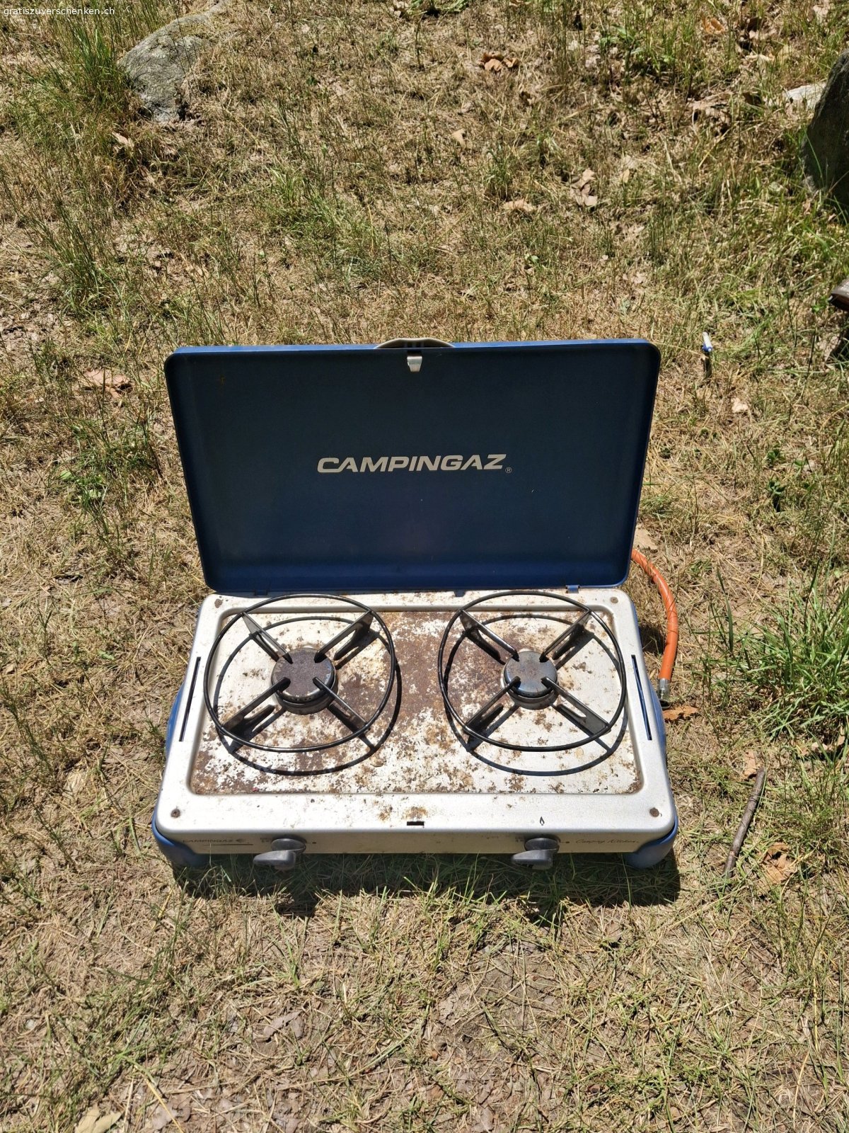 Campingaz Kocher. technisch i.o., wurde nur wegen der Optik ausgetauscht
für Gasflaschen 904 und 907
Abzuholen in Moghegno oder Aadorf
kein Versand