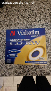 CD-RW Verbatim. Verschenke dieses neue ungeöffnete 10-er Pack Verbatim Ultra Speed CD-RW. Packung à 10 Stk.  ungeöffnet. 
Bitte melden wenn es noch jemand zum CD brennen brauchen kann. Wegen dringendem Umzug müssen sie bis zum 12.03.2026 abgeholt werden. Ansonsten werden sie entsorgt. Bitte nur Anfragen mit Bestätigung, damit ich antworten kann.