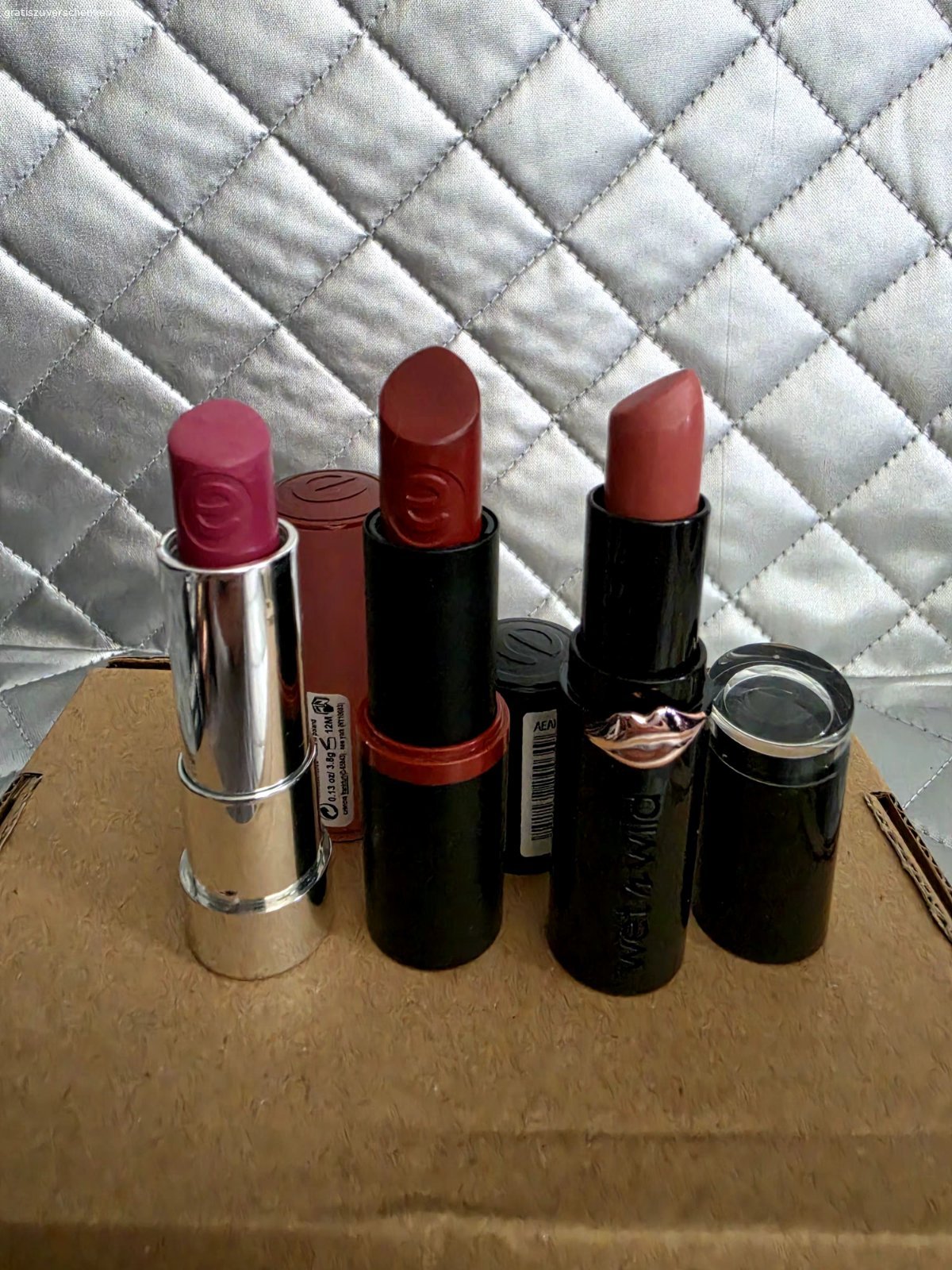 Cosmetics. Kosmetik produkten zum abholen. Versand gegen Porto.