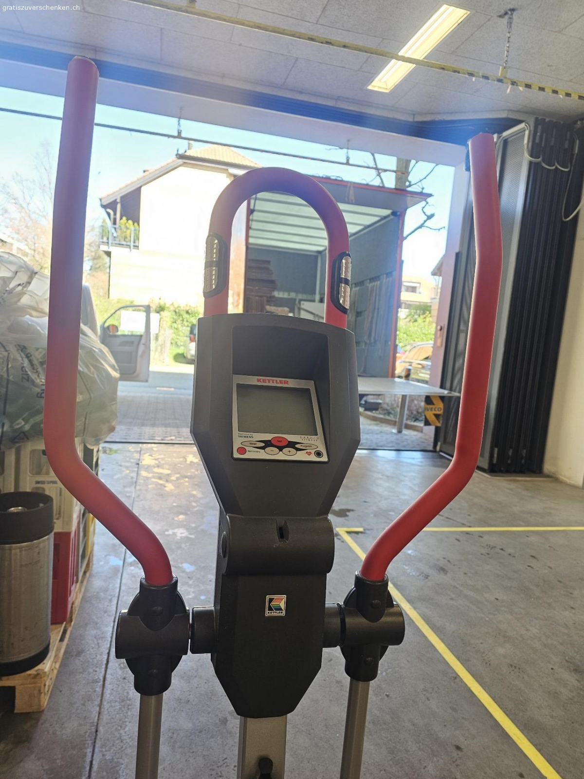Crosstrainer Kettler. wird wegen Krankheit nicht mehr gebraucht