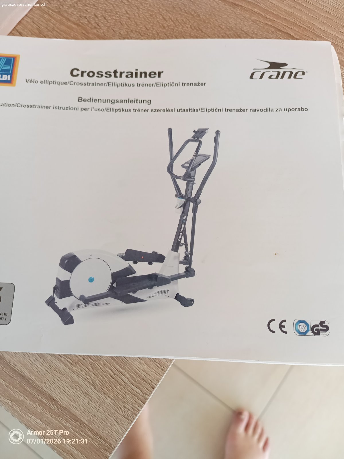 Crosstrainer. zum Verschenken ein Crosstrainer von Aldi Vollelektronisch mit verschiedene Programme