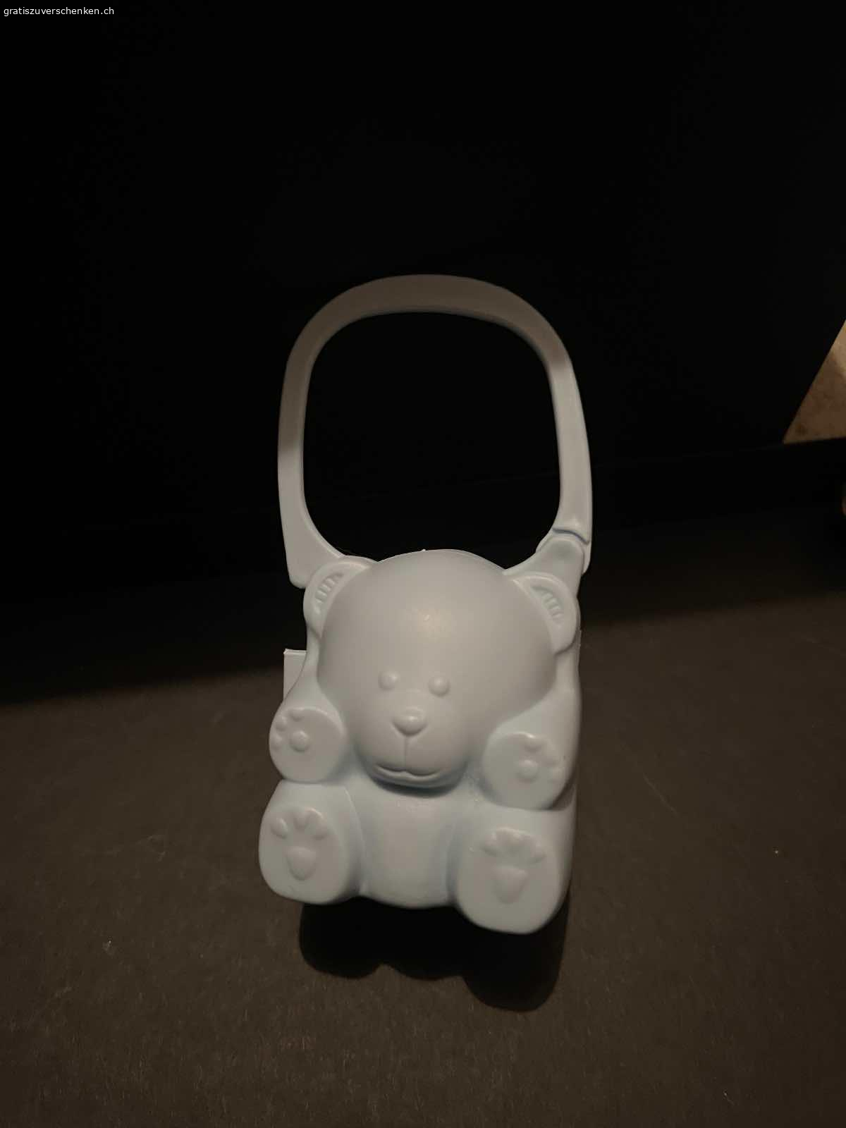 Div. Babyzubehör. Zu verschenken weil unser Kleiner es nicht mehr benötigt.