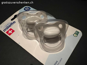 Div. Babyzubehör. Zu verschenken weil unser Kleiner es nicht mehr benötigt.
