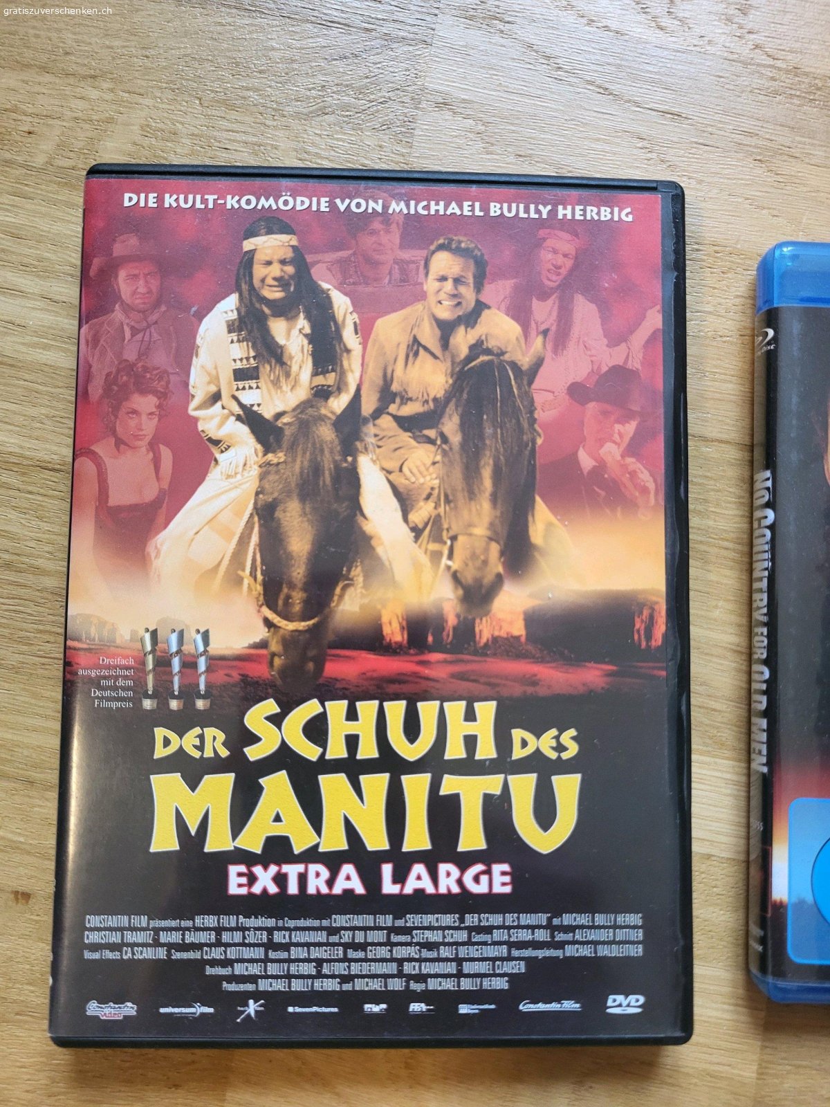 div. DVDs. Wegen Umzug abzugeben. Saturday Night Live ist noch der Originalverpackung. Guter Zustand.
