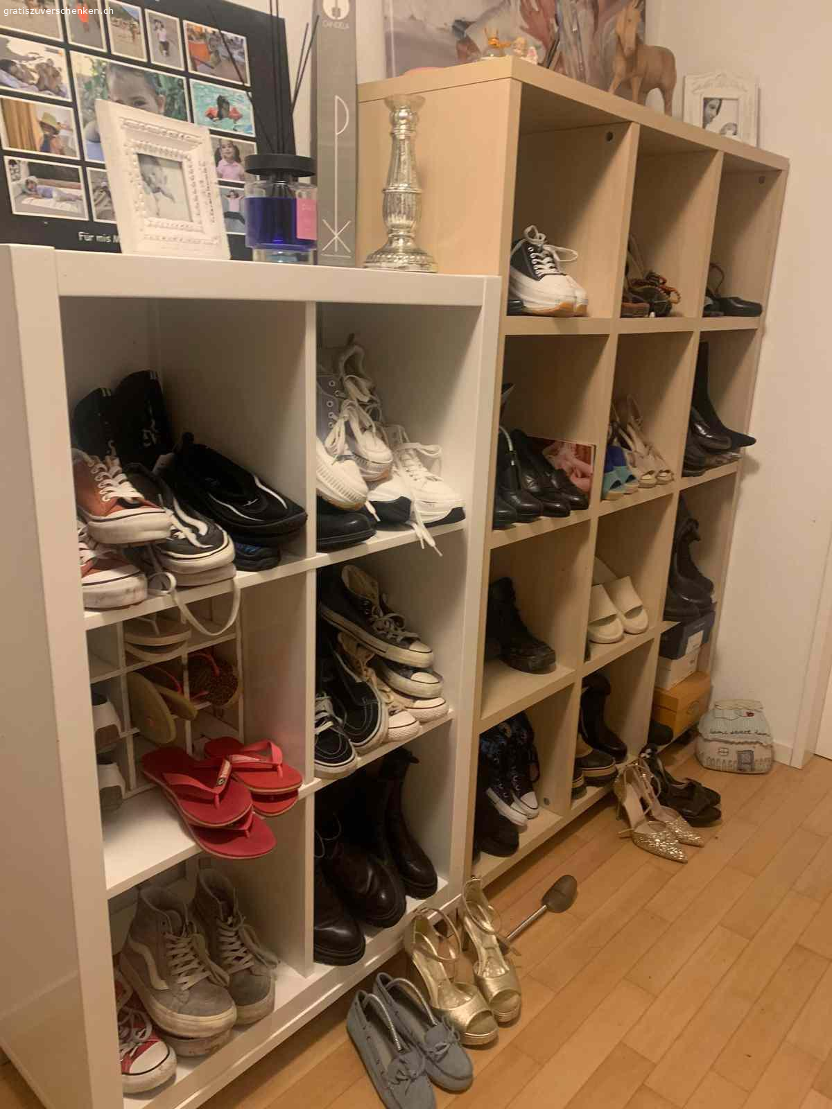 Diverse Möbel Gratis zur Abholung. Im Auftrag von meiner Kundin verschenken wir diverse Möbel. 

Die Möbel können am Samstag, 05. Oktober oder nach Absprache abgeholt werden.
Es kann auch einzelnes abgeholt werden.

Abholung muss selbst organisiert werden. 

Ortschaft: 6331 Hünenberg