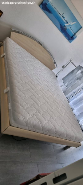 Doppelbett 200x160 cm