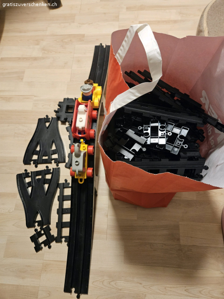 Duplo Eisenbahn Schienen und Brücke