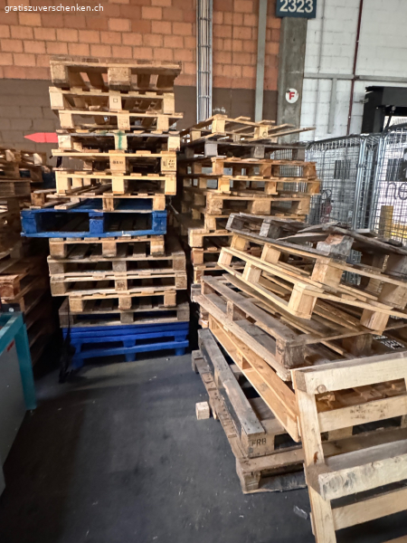Einwegpaletten gratis abzugeben