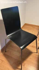 Esstisch ausziehbar plus Stuhlen