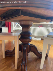 Esstisch rund, ausziehbar