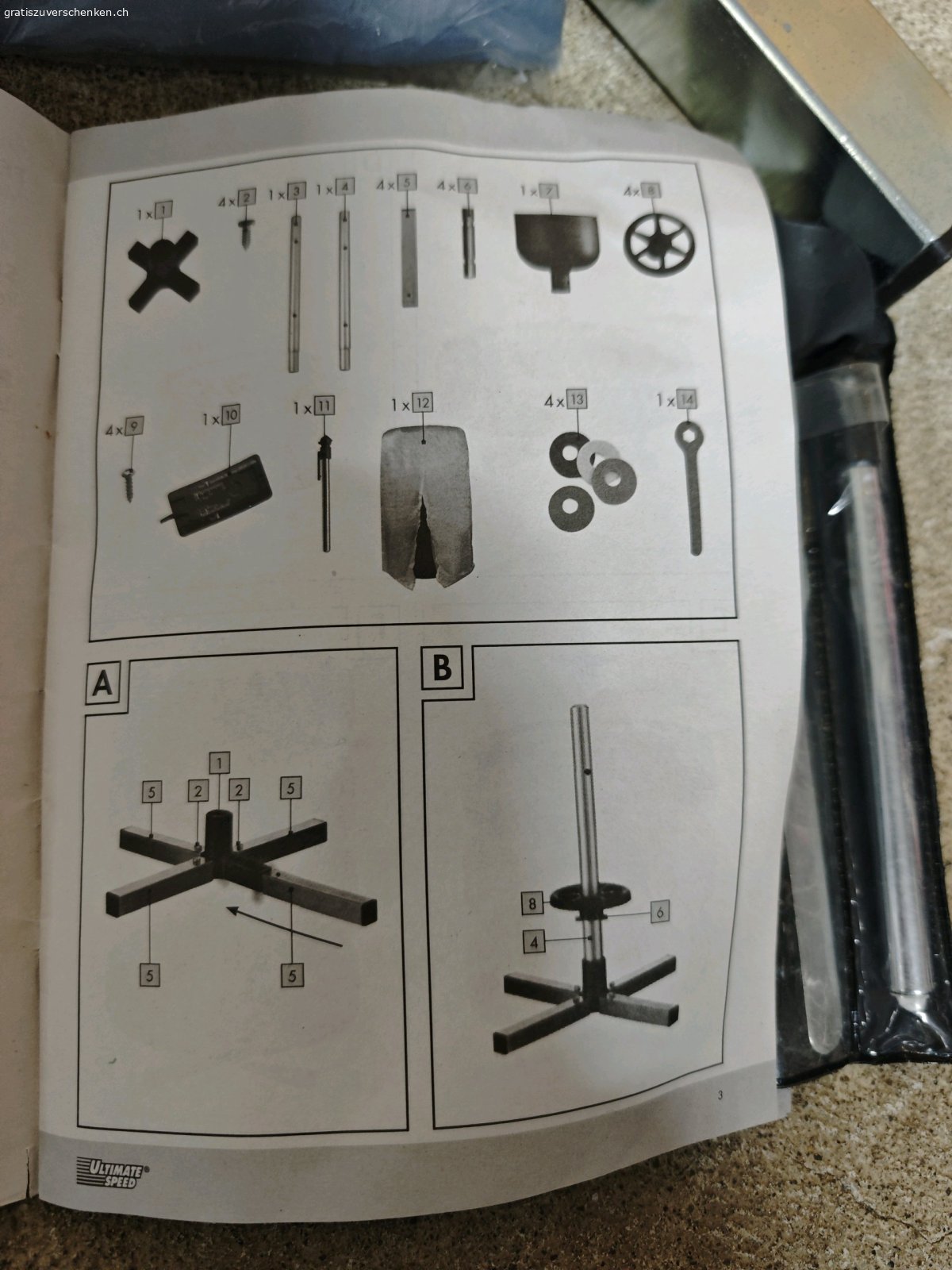 Felgenbaum / Reifenständer komplett. Räume die Garage auf! Verschenke einen kompletten, funktionstüchtigen Felgenbaum der Marke Ultimate Speed (Lidl) für bis zu 4 Reifen.
Inklusive kompletten Zubehörs: Reifenschutzhülle, Profiltiefenmesser, Reifenmarker-Clips und Werkzeug (siehe Fotos).

Bedingung: NUR ABHOLUNG in Rafz (oder Raum Bülach/Schaffhausen).

Regel: KEINE RESERVATION! De schneller isch de gschwinder. Wer zuerst da ist, nimmt ihn mit.
 Privat-Verschenkung: Keine Garantie oder Rücknahme.