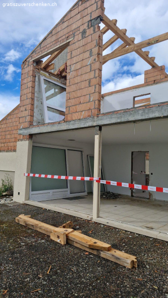 Fensterfronten abzugeben GRATIS