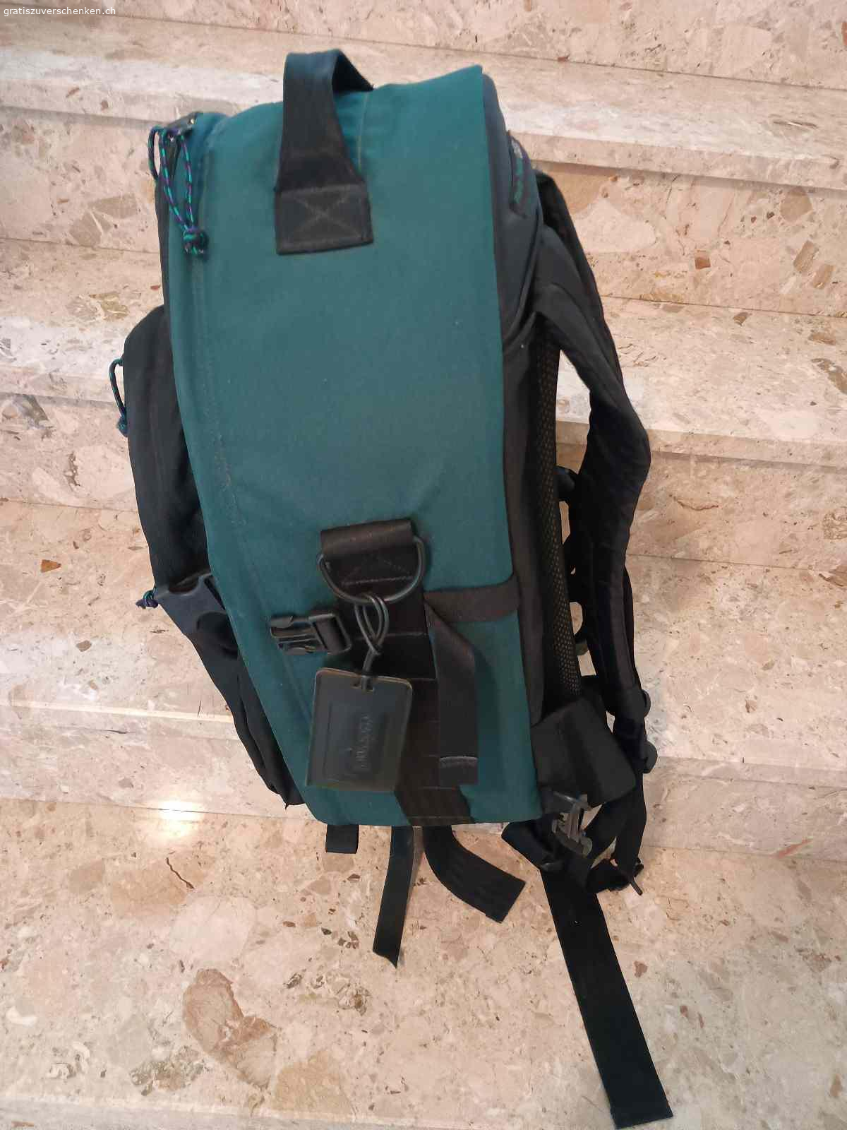 Fotorucksack. Rucksack für Fotoausrüstung 50 x 35 x  20 cm

verstellbare Einteiler