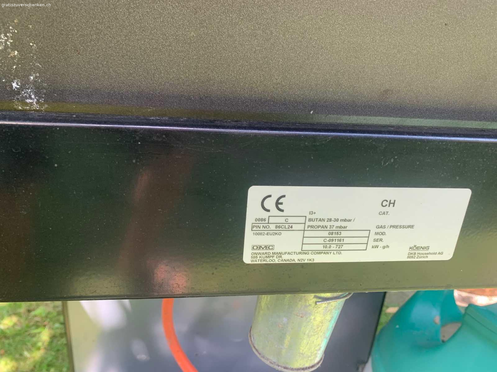 Gasgrill König. Mit Redukionsventil
Gasflasche kann gegen Depot übernommenen werden.