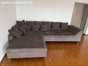 Gratis Ecksofa Mikrofaser. Gratis Ecksofa Microfaser
2 Jahre alt, Nichtraucherhaushalt
Sofa besteht aus 2 Teilen
Muss selbst rausgetragen werden
Muss innert 2 Wochen angeholt werden
