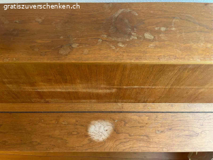 gratis Klavier «Nordiska Piano futura 2 ». Gratis Abzugeben Klavier Nordiska Piano futura 2, Jahrgng ca. 1976. Masse B:140cm, H:106 cm, T: 52cm. Ist vor 5 Jahren das letzte mal gestimmt worden, funktioniert einwandfrei. Das Holz aussen ist fleckig, siehe Fotos.
Muss selber Abgeholt werden, 1. Stock in Basel-Stadt.