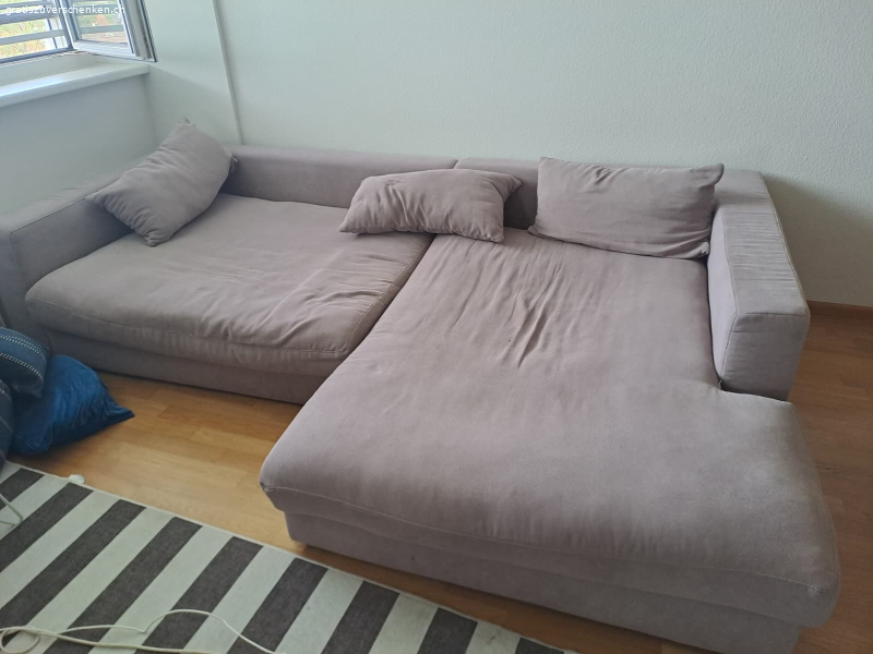 Gratis Sofa - Ecksofa von Micasa abzugeben