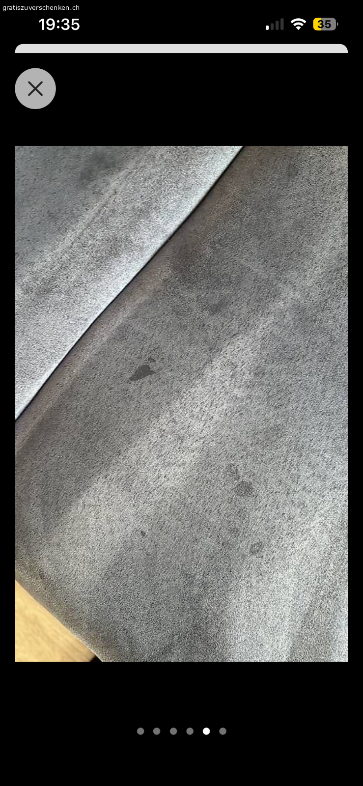 Gratis Sofa per sofot!. Gratis Sofa abzuholen, gut erhalten. Vereinzelt kleine Flecken, siehe Foto
Muss selbst in Felben TG abgeholt werden (1 Treppe)