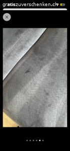 Gratis Sofa per sofot!. Gratis Sofa abzuholen, gut erhalten. Vereinzelt kleine Flecken, siehe Foto
Muss selbst in Felben TG abgeholt werden (1 Treppe)