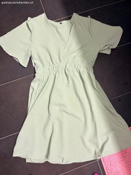 Grünes Sommerkleid