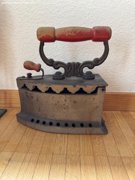 Gusseisen-Bügeleisen