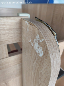 Hochbett mit Kleiderschrank