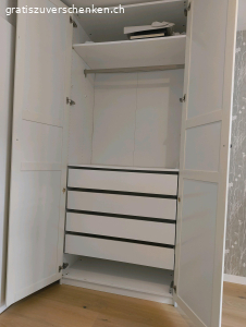 Reserviert: Ikea Pax Schrank. Pax Schrank zu verschenken. Abholung Nähe Milchbuck. muss bis Anfang März abgeholt werden. Bereits abgebaut.