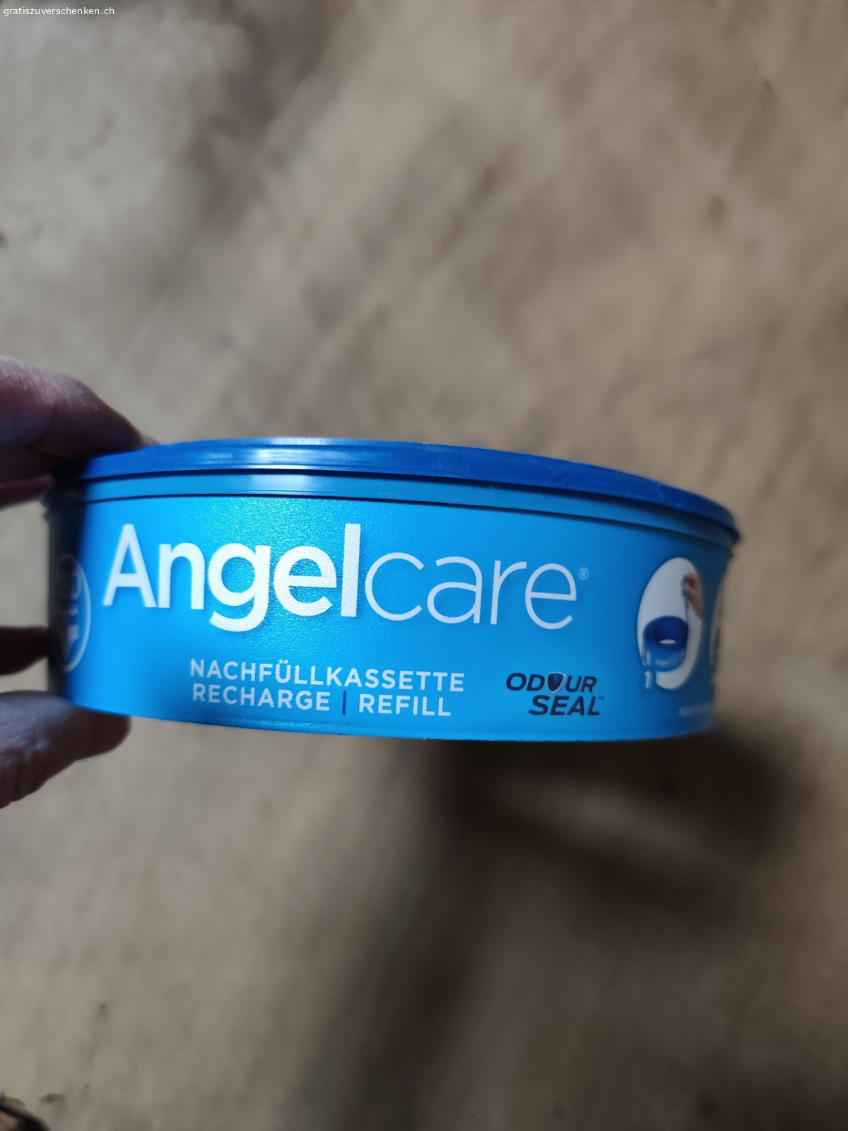 Kassette für Windeleimer. Beim Aufräumen im Estrich gefunden: 1x ungeöffnete Windelkassette für Angelcare