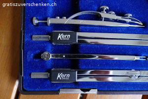 Kern-Reisszeug. wer freut sich über dieses tolle Reisszeug der Schweizer Marke 