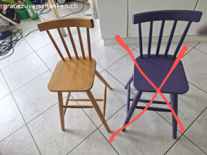 Kinderhochstuhl, Kindertisch. Kinderhochstuhl Massivholz
Kindertisch mit riesen Schublade. Holz
Gebrauchsspuhren.
bitte per whats app