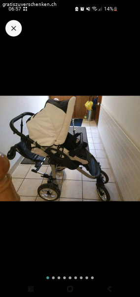 Kinderwagen mit allem drum und dran