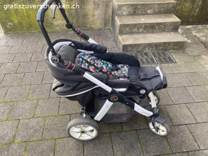 Kinderwagen. Kinderwagen gut gebraucht aber funktionsfähig