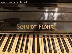 Klavier von 1914 abzugeben Voll funktionstüchtig