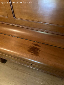 Klavier. Klavier muss selbst abgeholt werden